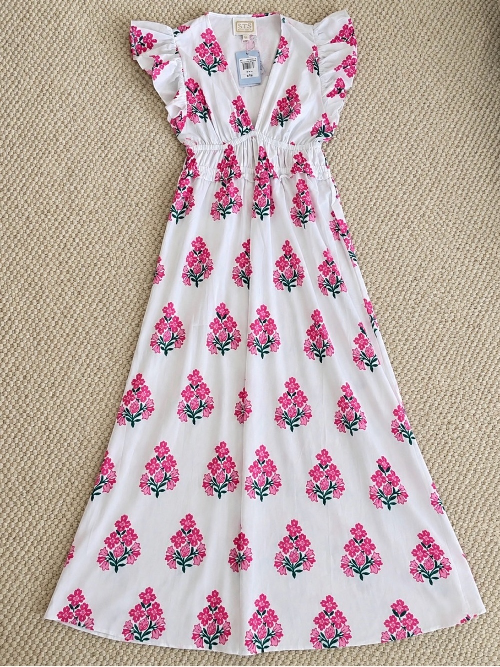 NWT Sail to Sable Pink Hydrangea Floral Flutter Sleeve Midi Dress M